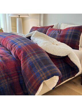 Cozy Plaid Sherpa Comforter Set, 3-Piece Fluffy Fleece Bedding, Queen Size